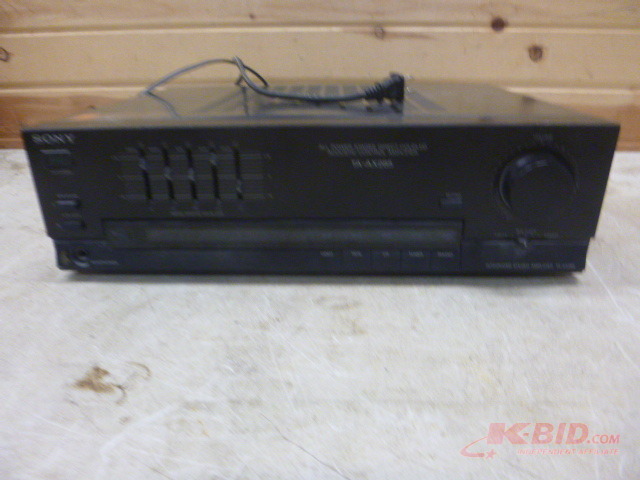 lot 41 image: Sony Amplifier