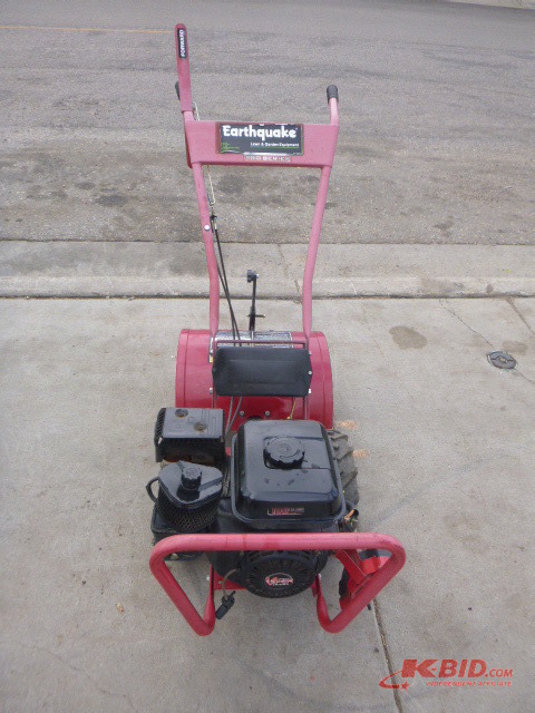 lot 59 image: Earthquake Pro Series Rear Tine Garden Tiller