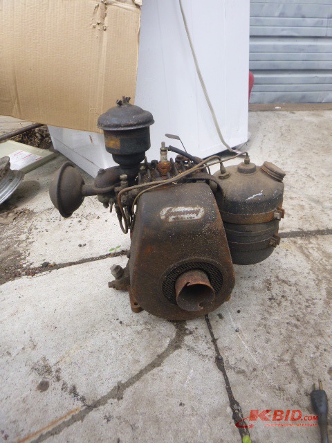 lot 65 image: Vintage Sears Economy Engine