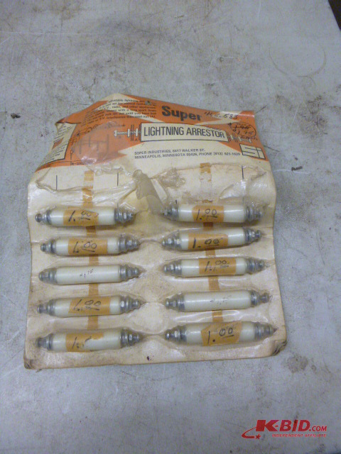 lot 91 image: 10 Super Lightning Arrestors
