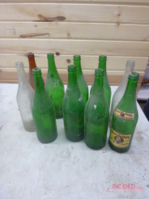 lot 104 image: 10 Bottles