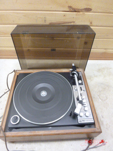 lot 139 image: Turn Table