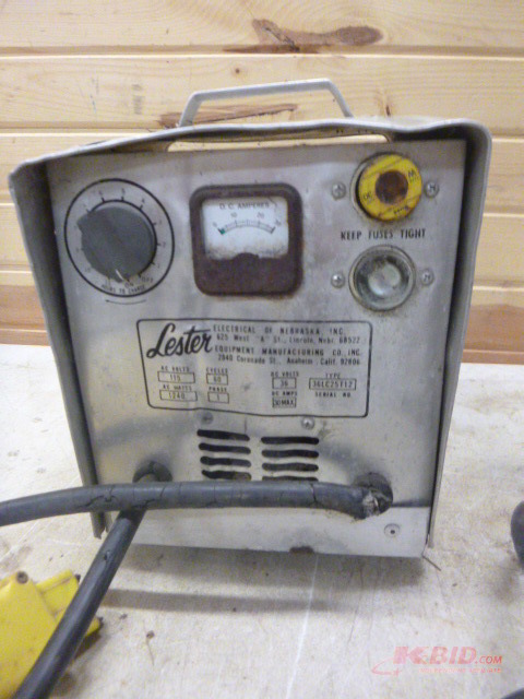 lot 144 image: Lester-Matic Motive Power Charger