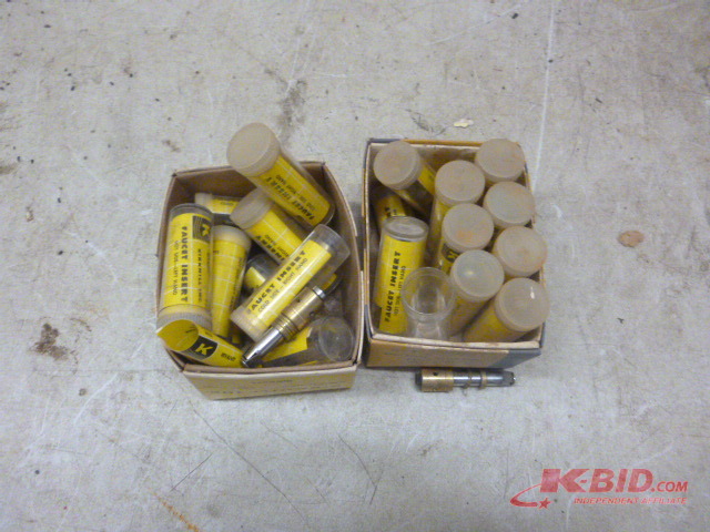 lot 160 image: Lot of Hot and Cold Faucet Inserts