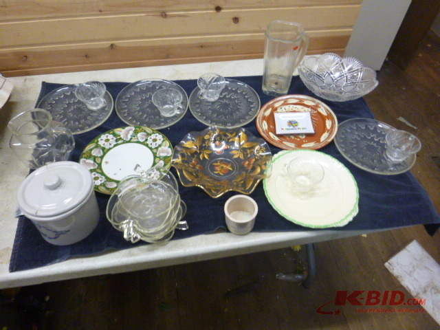 lot 164 image: Miscellaneous Glassware