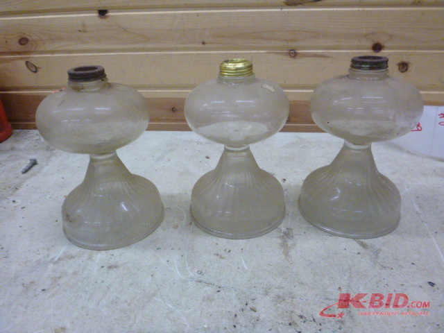 lot 174 image: 3 Vintage Oil Lamp Bases