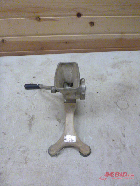 lot 177 image: Chop-Rite Hand Grinder