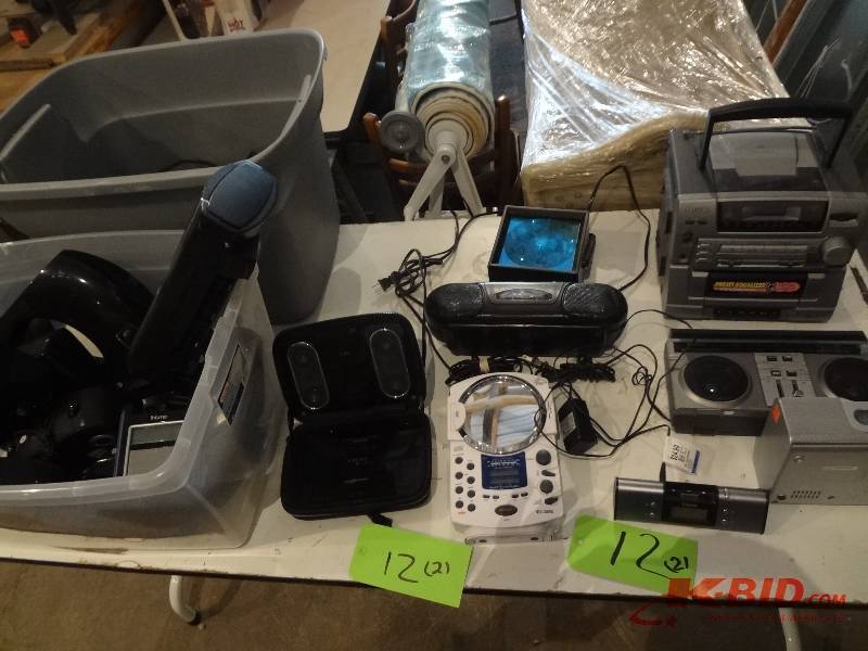 (2) Buckets of Electronics