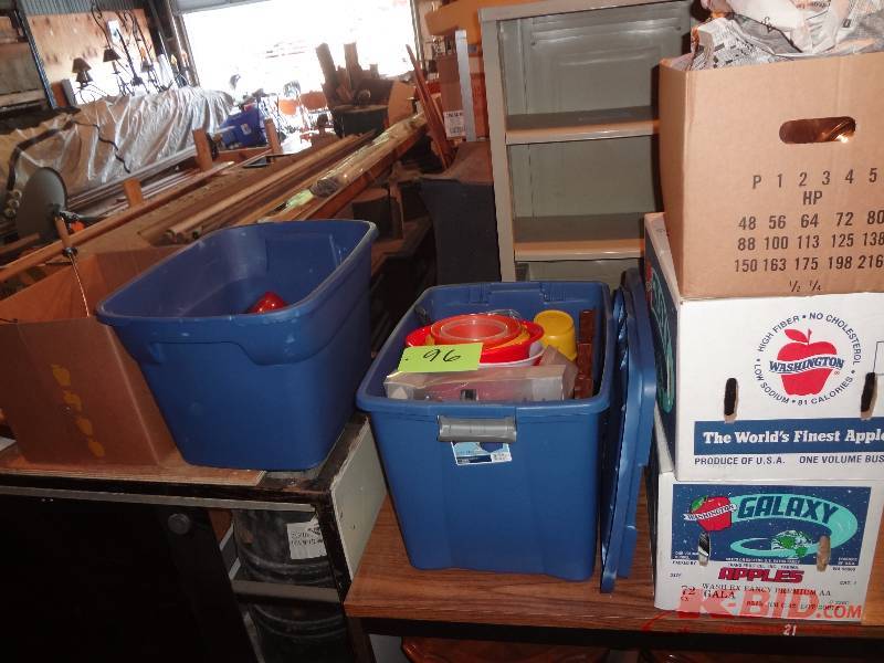 Huge Lot of Kitchen Stuff
