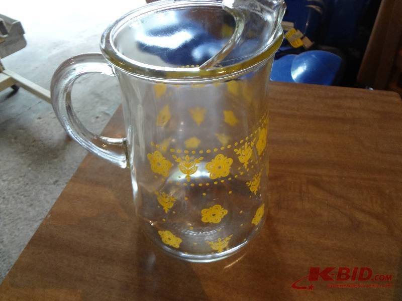 Old Pitcher and Glasses Set, Electric Knife