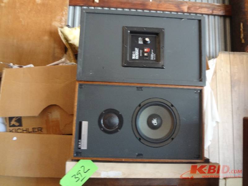 Set of DLK II Speakers