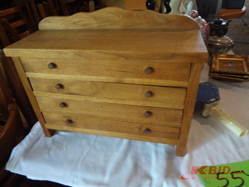 Miniture Dresser Jewel Box