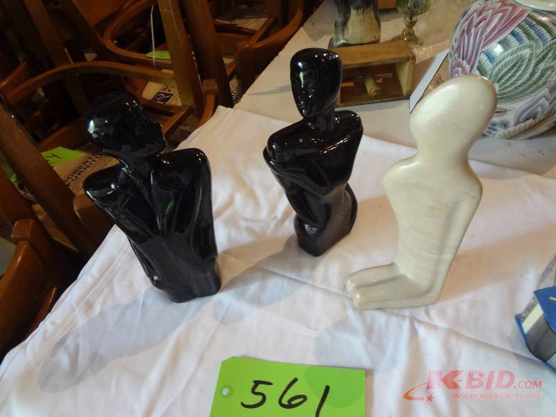 (3) Figures