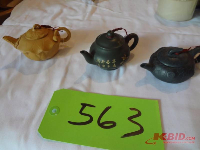 Three small Teapots, Unusual