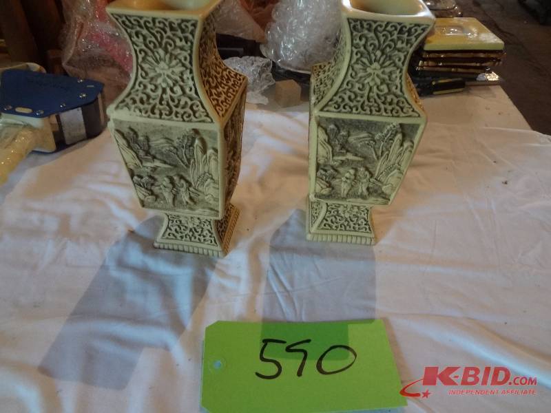 Pair of Urns