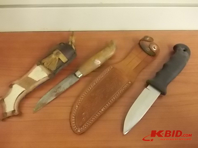 lot 3 image: 2-Hunting Knives With Leather Sheaths