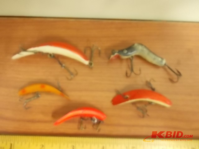 lot 49 image: 5-Lures (Lazy Ikes & Others)