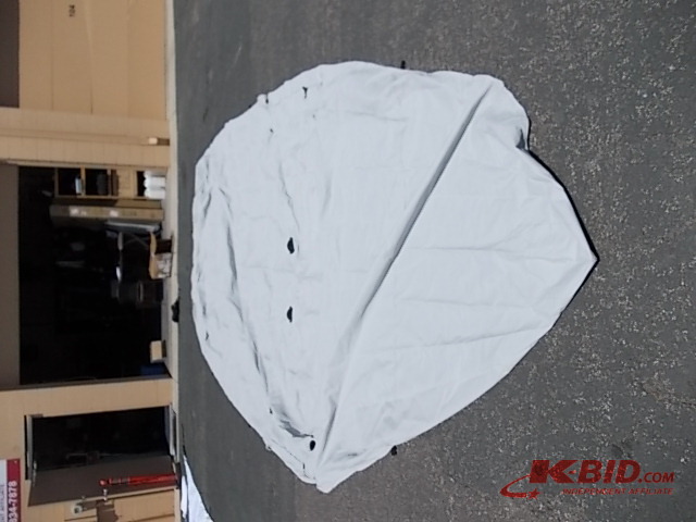 lot 87 image: Boat Cover 23