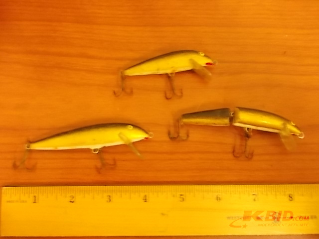 lot 22 image: 3-Rapala Lures