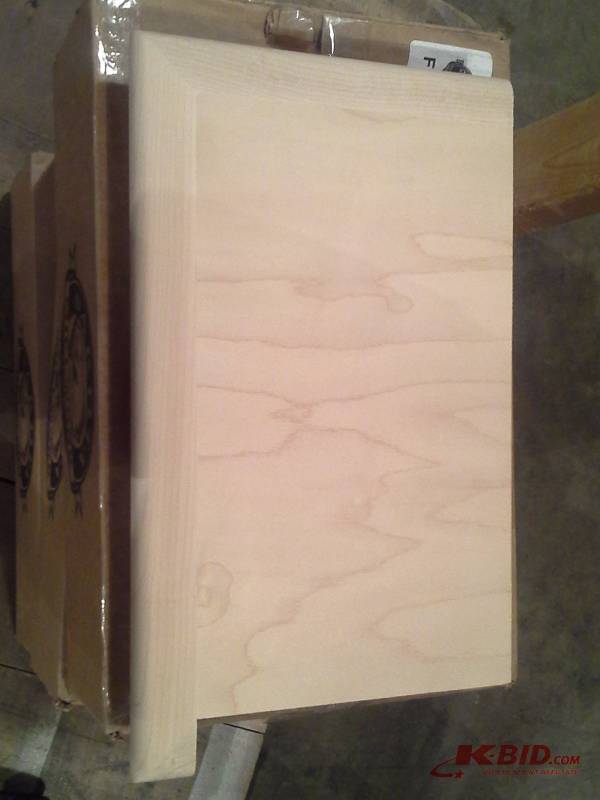 11 - Finished Miter Right Hand Return Tread (Maple)