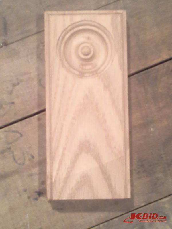 35 - Oak Base Moulding Rosettes