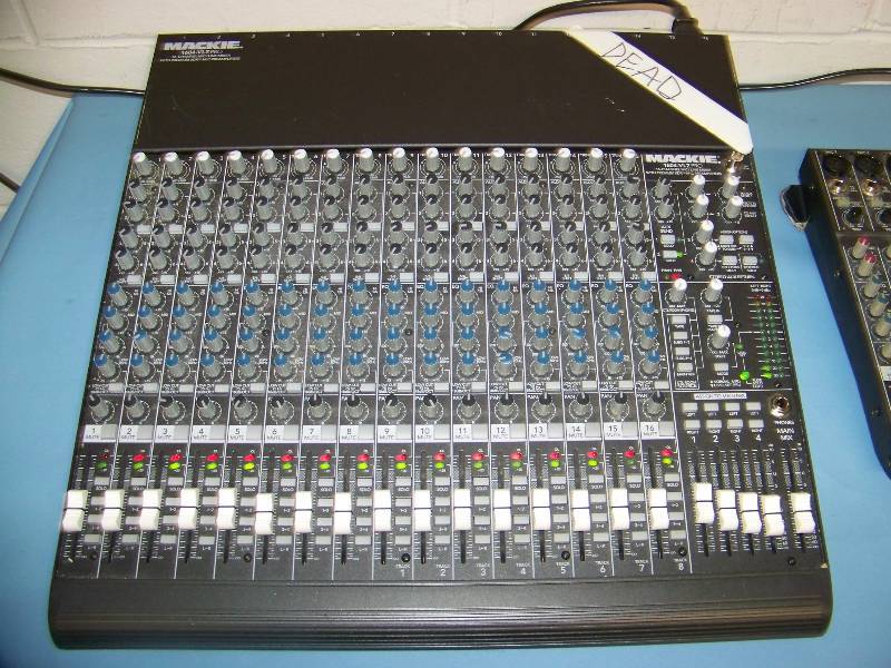 (2) Mackie, Soundboards  Mixers for PARTS  REPAIR