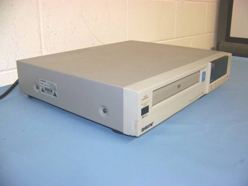 Sony, Video Cassette Recorder (VCR)