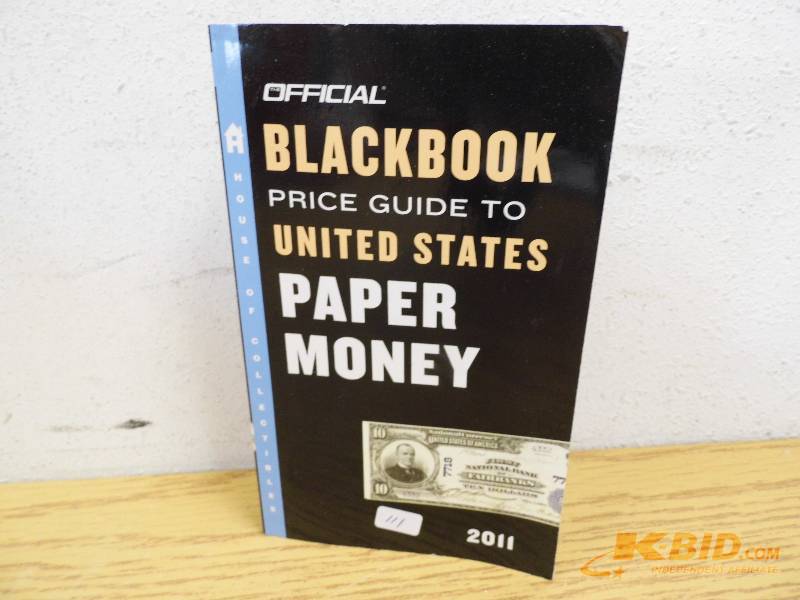 2001 Official Blackbook on US Paper Money
