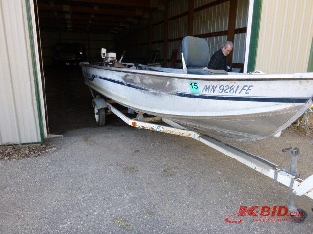 1988 Alumacraft Boat with 1987 Shorelander Trailer