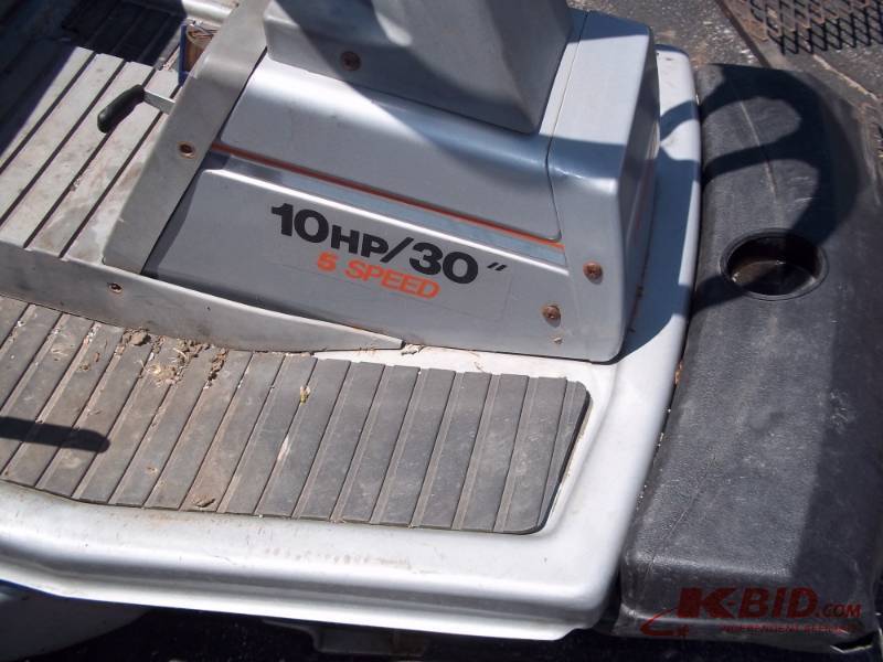 lot 9 image: Craftsman riding mower 10HP Tecumseh, 30 deck 6 forward speeds, 1 reverse speed Consignor states runs, drives and mows, needs battery