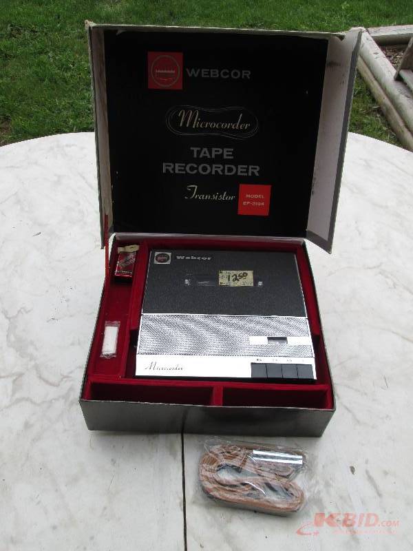 lot 23 image: Webcor Microrecorder tape recorder ...