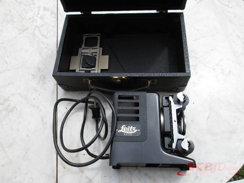 lot 24 image: Leitz projector, made in Germany...
