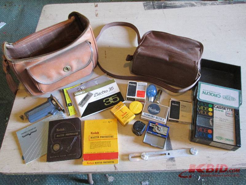 lot 97 image: 2 camera bags, Kodak and other phot...