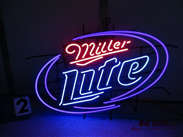 lot 2 image: Miller Lite Neon Sign