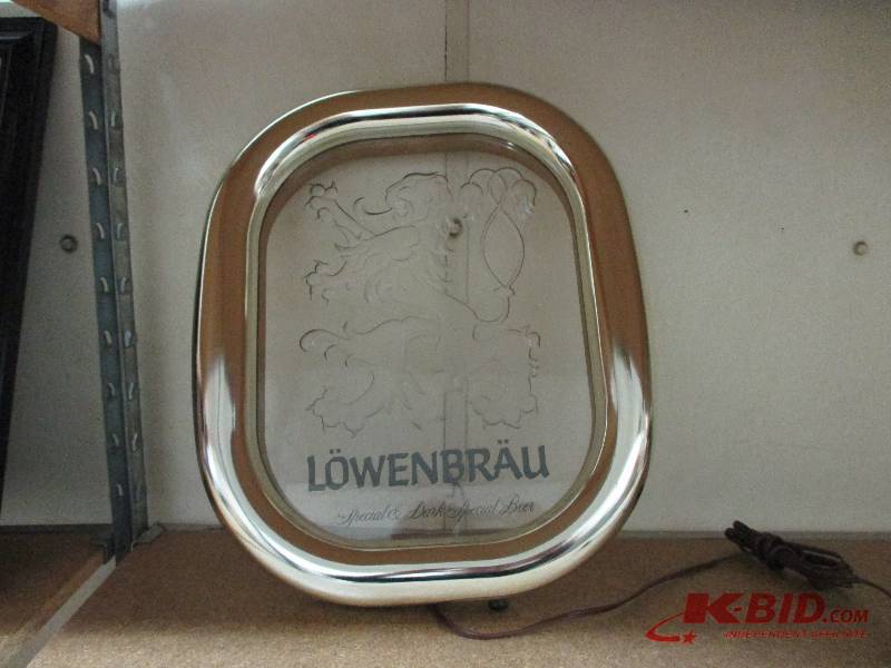 lot 13 image: Lowenbrau light