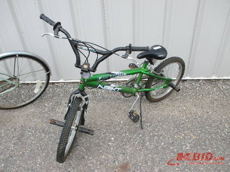lot 16 image: Next T22 Invader bike