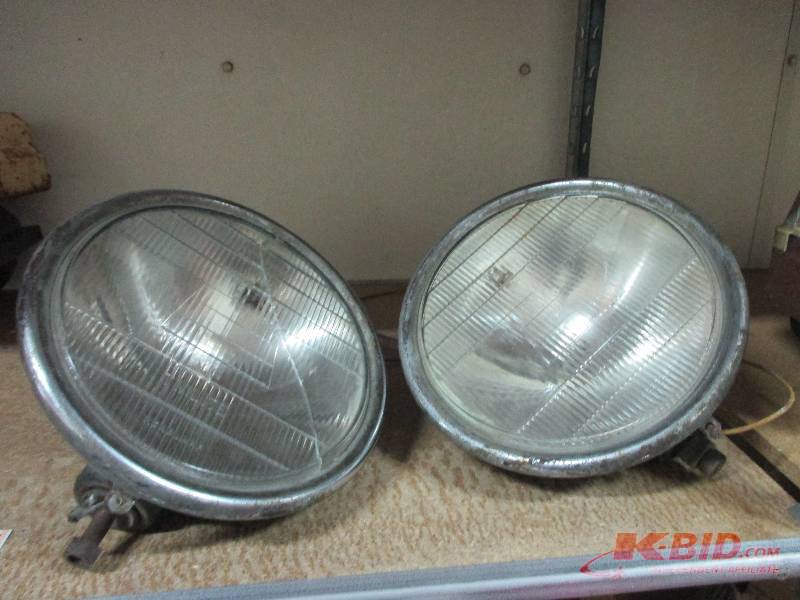 lot 74 image: 2 Antique Headlights