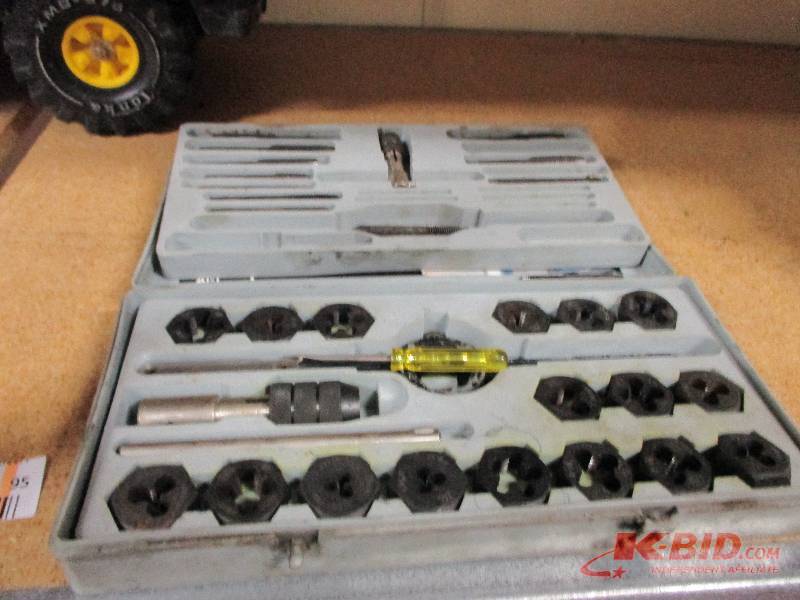 lot 95 image: Tap & die set