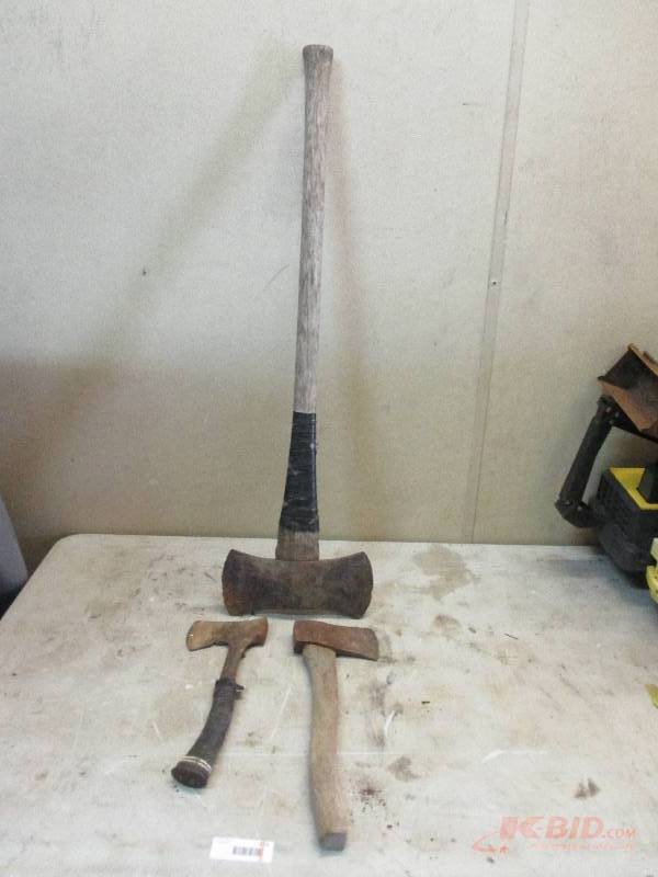 lot 113 image: ax & 2 hatchets