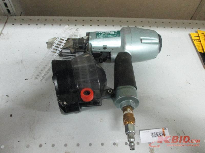 lot 118 image: Hitachi coil nailer