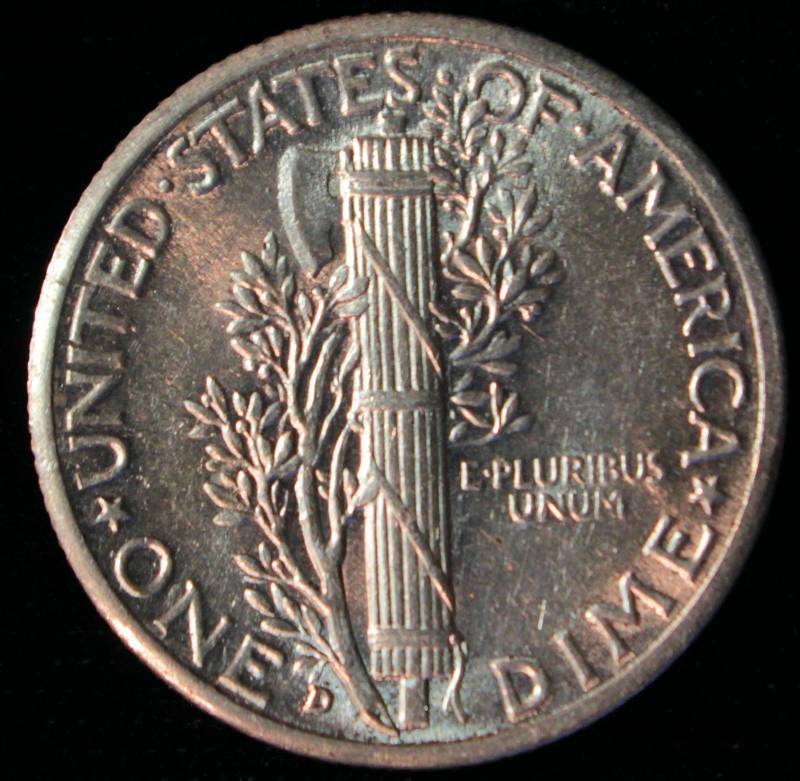 1943 D US MERCURY SILVER DIME UNC