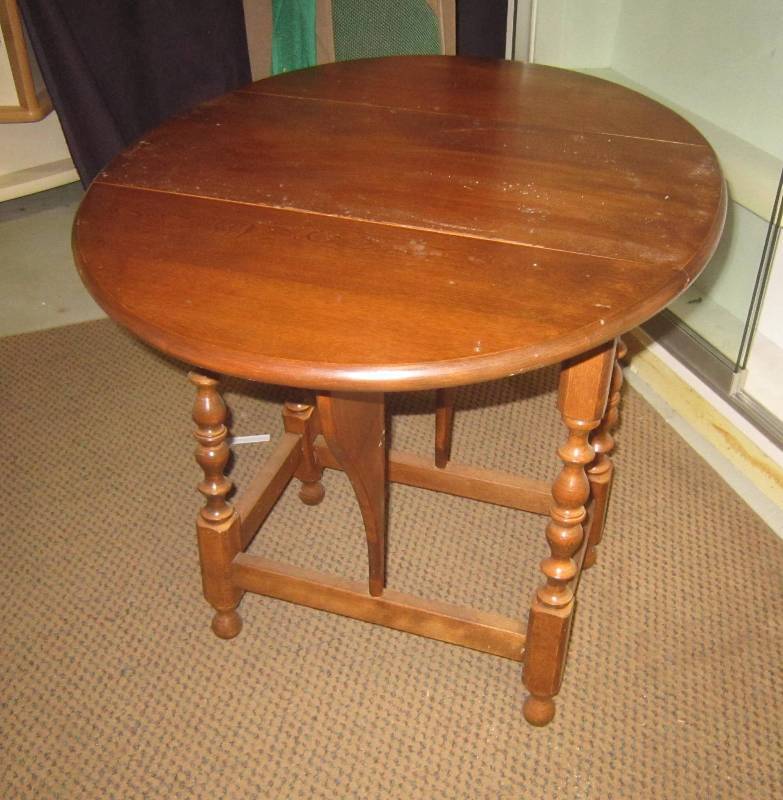 Drop Leaf Table
