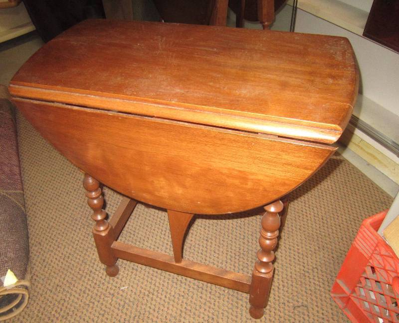 Drop Leaf Table