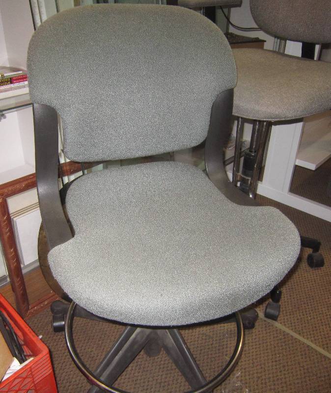 Short Chair