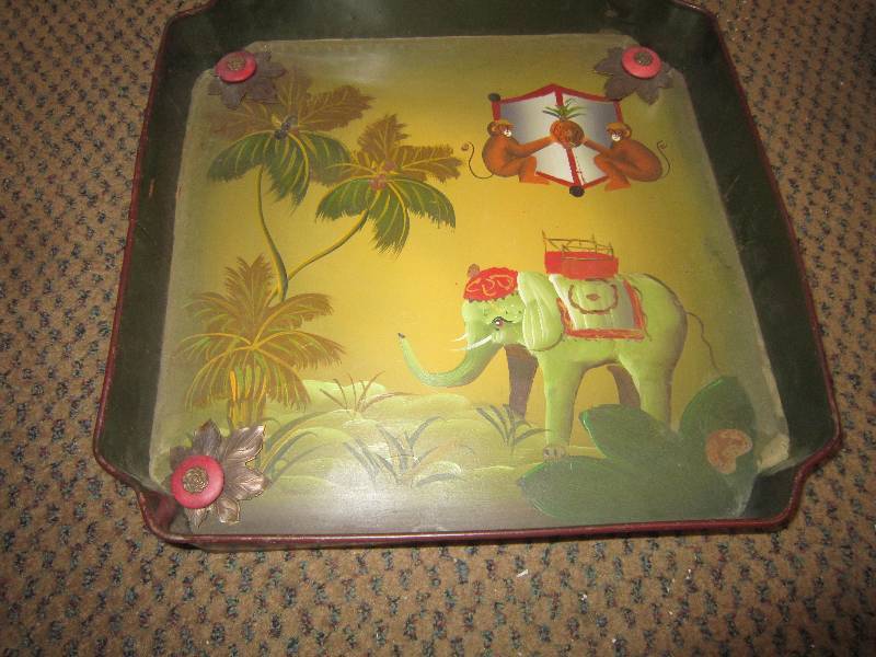Metal tray