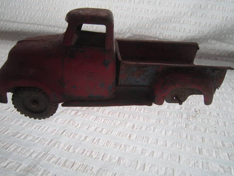 Red Metal truck