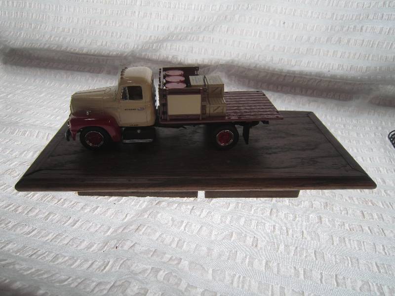 Summer Toy Show Truck