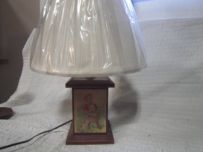 Lamp with shade