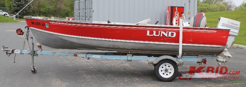 lot 1 image: LUND Aluminum Fishing Boat