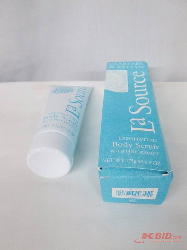 Crabree & Evelyn La Source 6.8 oz Body Scrub